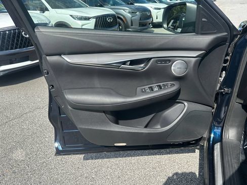 Certified 2024 INFINITI QX50 Luxe FWD image 10