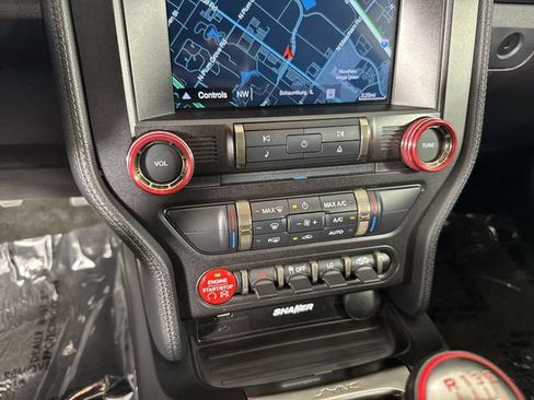 Used 2017 Ford Mustang Shelby GT350 w/ Electronics Package RWD image 9