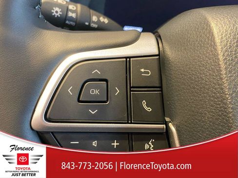 New 2026 Toyota Highlander Limited image 25