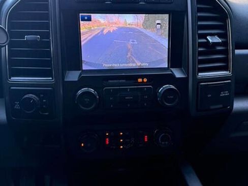 Used 2020 Ford F250 XLT w/ XLT Premium Package image 34