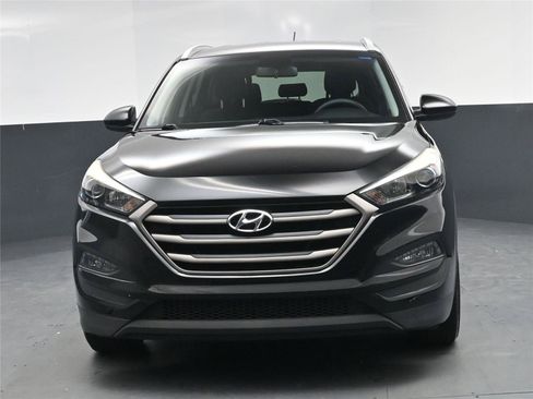 Used 2016 Hyundai Tucson SE w/ Option Group 02 image 11