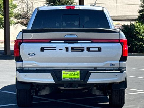 Used 2024 Ford F150 Lightning Platinum AWD/4WD image 12