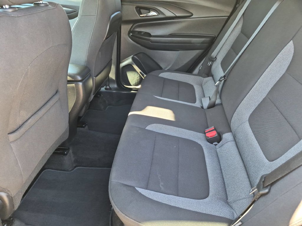 Used 2025 Chevrolet TrailBlazer LT AWD/4WD image 26