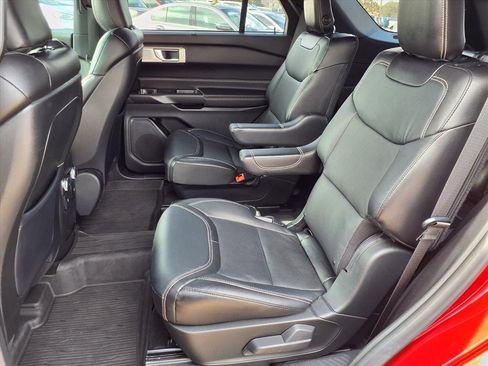 Certified 2020 Ford Explorer ST w/ ST Street Pack image 22