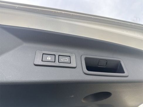 New 2026 Subaru Forester Premium image 92