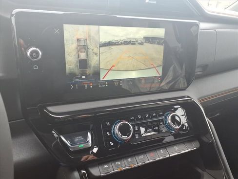 New 2026 GMC Sierra 1500 AT4 w/ AT4 Premium Package AWD/4WD image 21