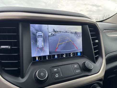 Used 2022 GMC Acadia Denali image 36