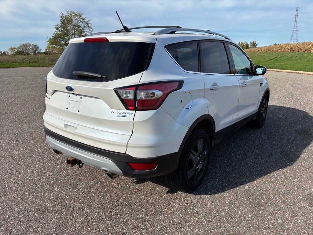 Used 2018 Ford Escape Titanium AWD/4WD image 8