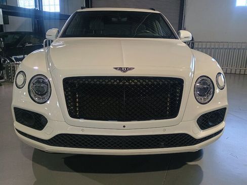 Used 2019 Bentley Bentayga image 8