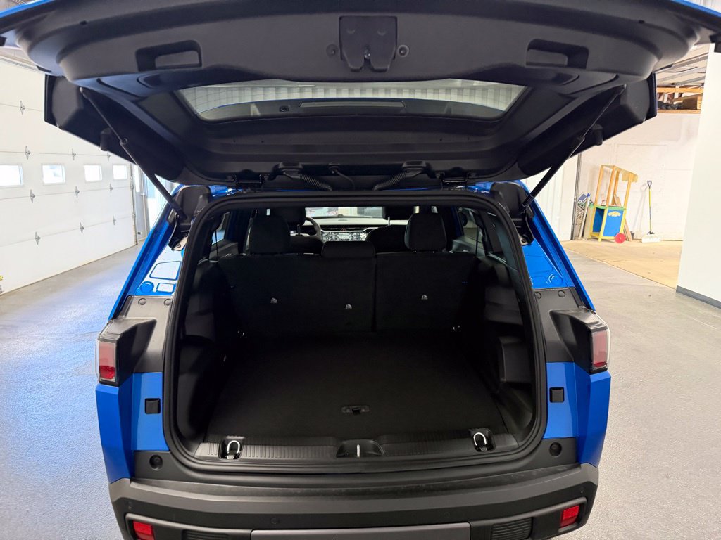 New 2026 Jeep Cherokee Laredo AWD/4WD image 5