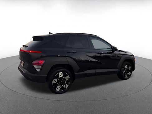 Used 2025 Hyundai Kona SEL image 14