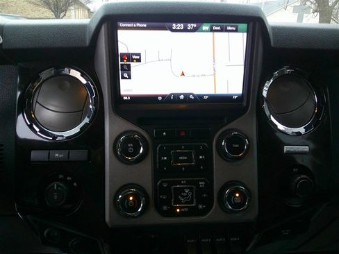 Used 2015 Ford F350 Platinum image 13