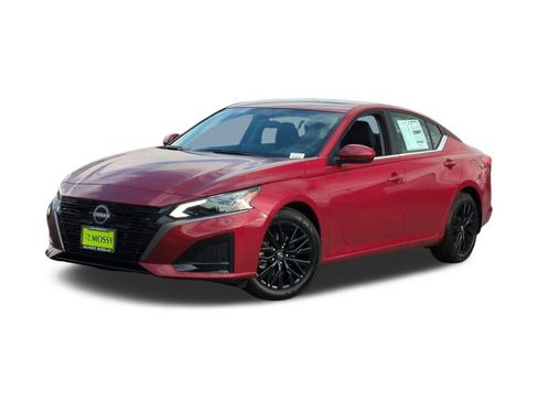 New 2026 Nissan Altima 2.5 SV FWD image 1