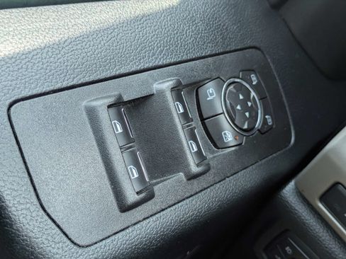 Used 2017 Ford F150 Lariat AWD/4WD image 11