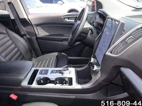 Used 2022 Ford Edge SEL w/ Convenience Package image 29