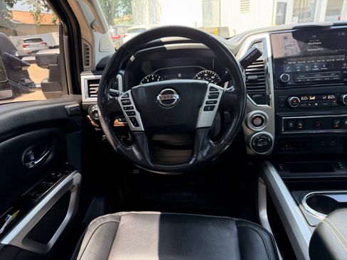 Used 2021 Nissan Titan SL w/ Moonroof Package AWD/4WD image 19