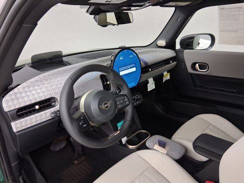New 2026 MINI Cooper 2-Door Hardtop FWD image 2