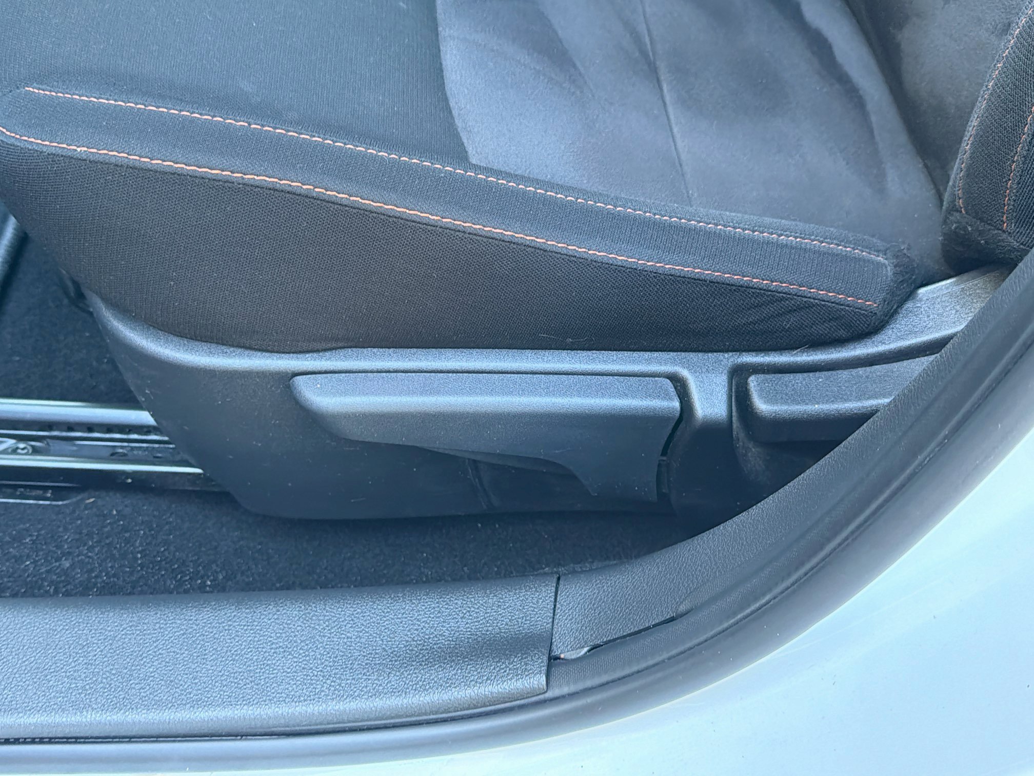 Used 2023 Nissan Sentra SR w/ Midnight Edition Package FWD image 16