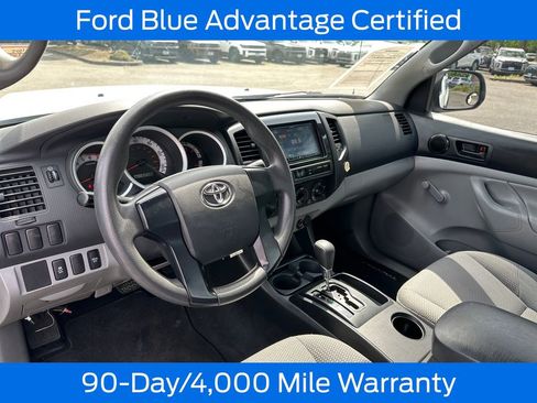 Used 2014 Toyota Tacoma 4x4 Regular Cab image 18