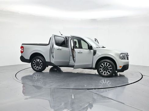 Certified 2022 Ford Maverick Lariat w/ Lariat Luxury Package image 47