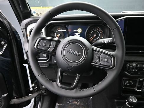 New 2026 Jeep Gladiator Sport image 23