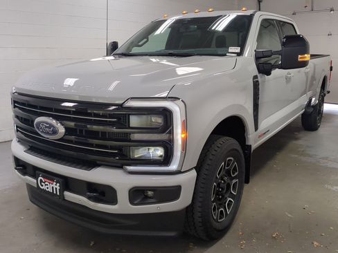 Used 2026 Ford F350 Platinum image 10