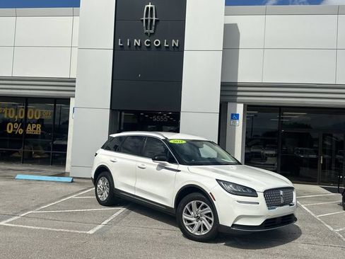 Certified 2021 Lincoln Corsair FWD image 1