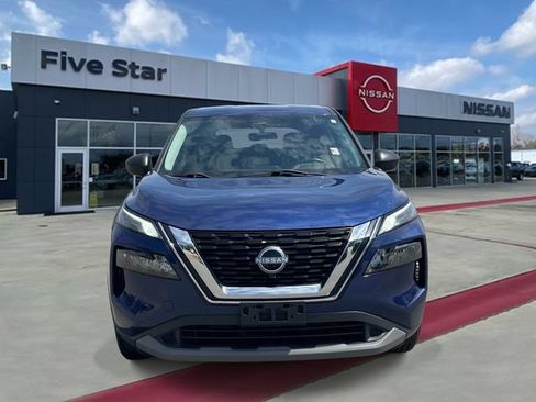 Used 2023 Nissan Rogue S FWD image 2