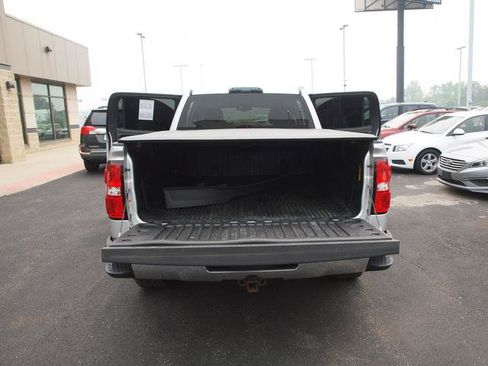 Used 2014 GMC Sierra 1500 SLT w/ SLT Crew Cab Value Package AWD/4WD image 5