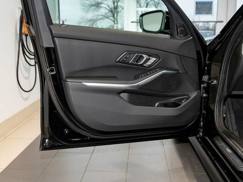 New 2026 BMW 330i xDrive Sedan w/ Convenience Package AWD/4WD image 12