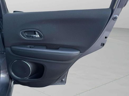 Used 2017 Honda HR-V EX image 20