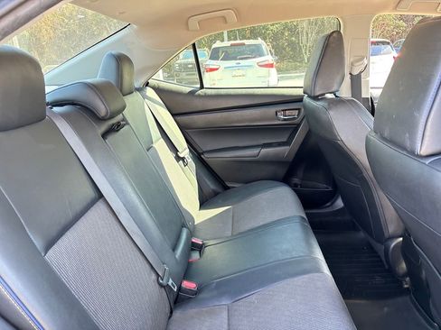 Used 2017 Toyota Corolla SE image 28