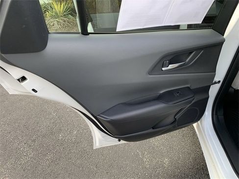 Used 2024 Toyota Prius XLE image 15