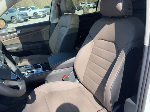 New 2026 Volkswagen Atlas SEL AWD/4WD image 23