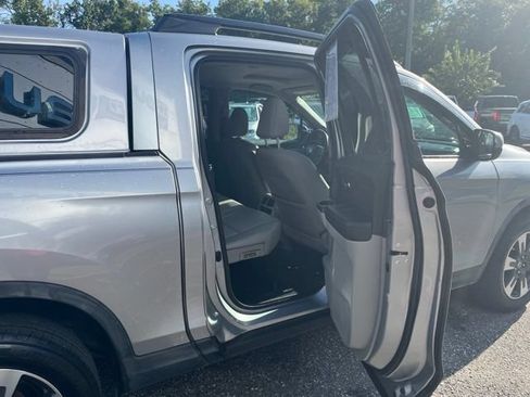 Used 2018 Honda Ridgeline RTL-E image 18