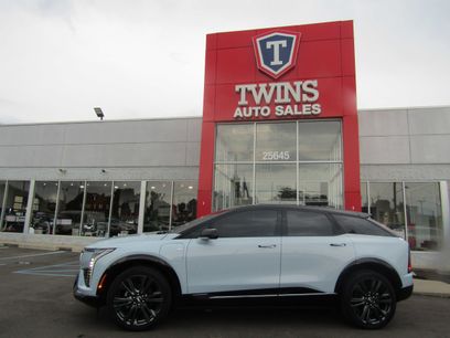 Used 2025 Cadillac Optiq Sport 2