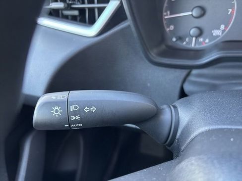 Used 2024 Toyota Corolla LE image 22