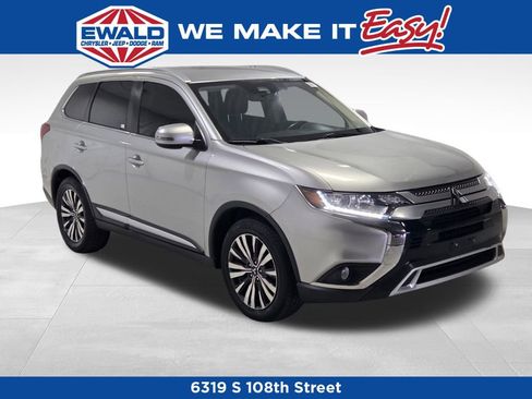 Used 2020 Mitsubishi Outlander SEL image 1