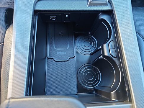 Used 2022 Hyundai Palisade Calligraphy image 30