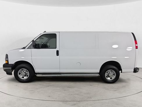 Used 2024 Chevrolet Express 2500 w/ Driver Convenience Package RWD image 2