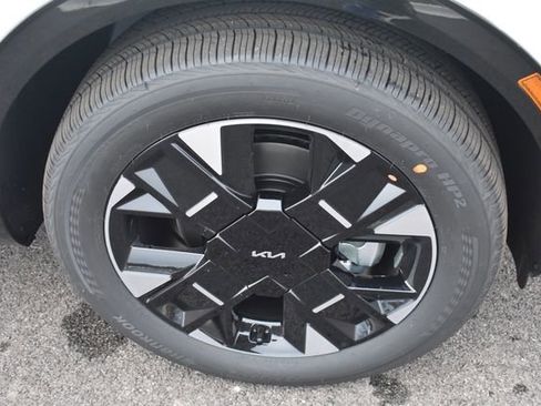 New 2026 Kia Sportage SX Prestige AWD/4WD image 12