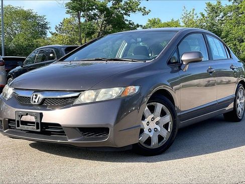 Used 2010 Honda Civic LX image 2
