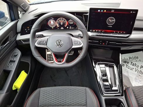New 2025 Volkswagen GTI SE FWD image 7