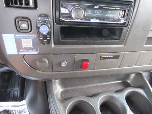 Used 2014 Chevrolet Express 1500 RWD image 36