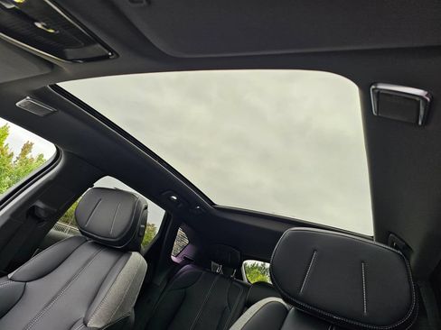 New 2026 Cadillac Optiq Sport 1 AWD/4WD image 21