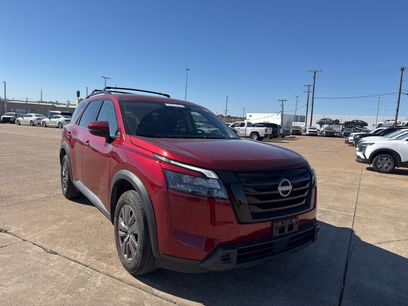 Certified 2024 Nissan Pathfinder SV w/ Black Appearance Package