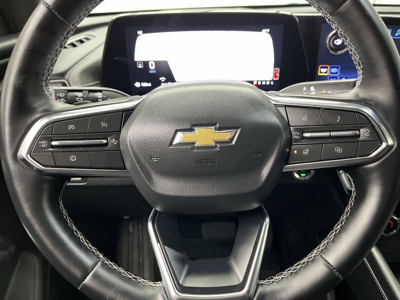 Certified 2025 Chevrolet Traverse LT AWD/4WD image 16