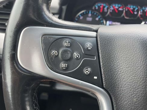 Used 2019 GMC Yukon XL SLT w/ Open Road Package AWD/4WD image 22