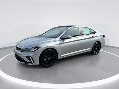 New 2025 Volkswagen Jetta SE