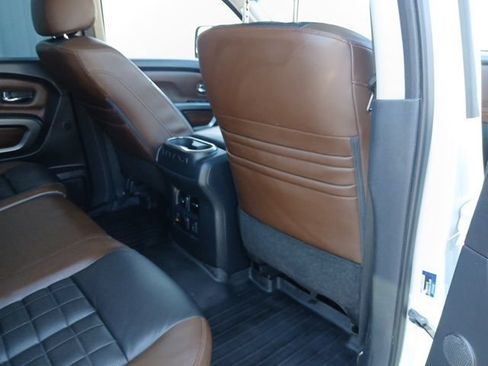 Used 2017 Nissan Titan Platinum Reserve AWD/4WD image 22